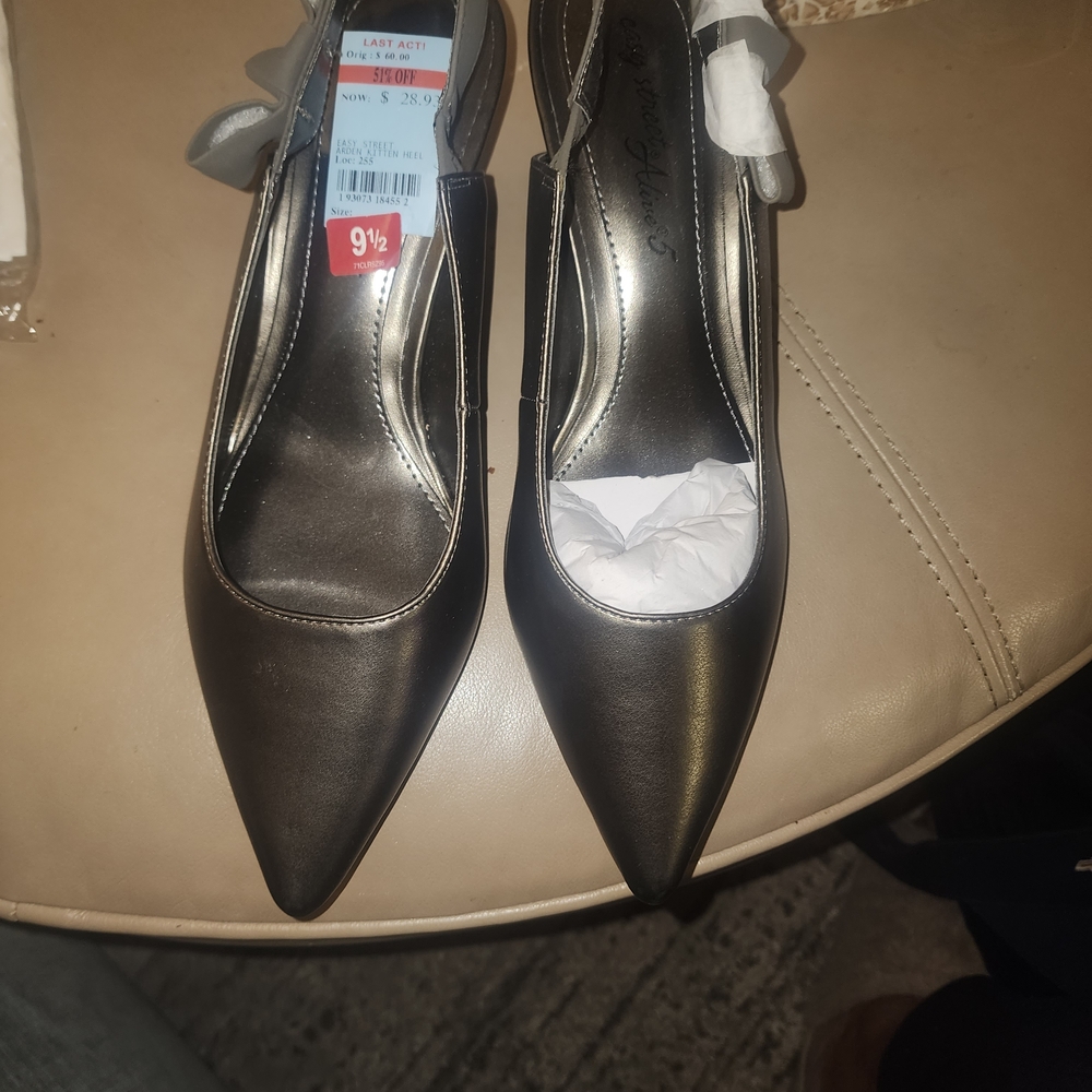Elegant Metallic Slingback Heels